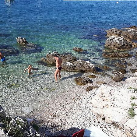 Adria Beach Guest House Novi Vinodolski Dış mekan fotoğraf