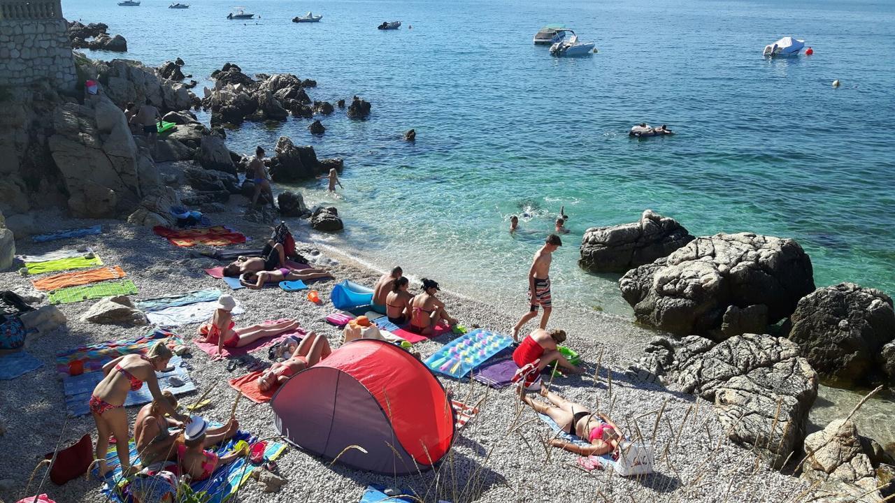 Adria Beach Guest House Novi Vinodolski Dış mekan fotoğraf